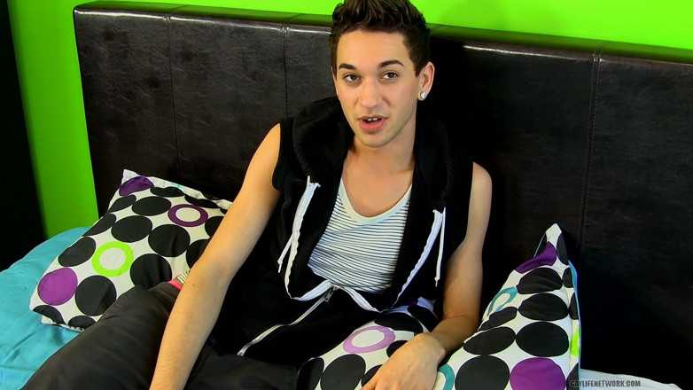 Lollipop Twinks: On Set with New Boy Seth
