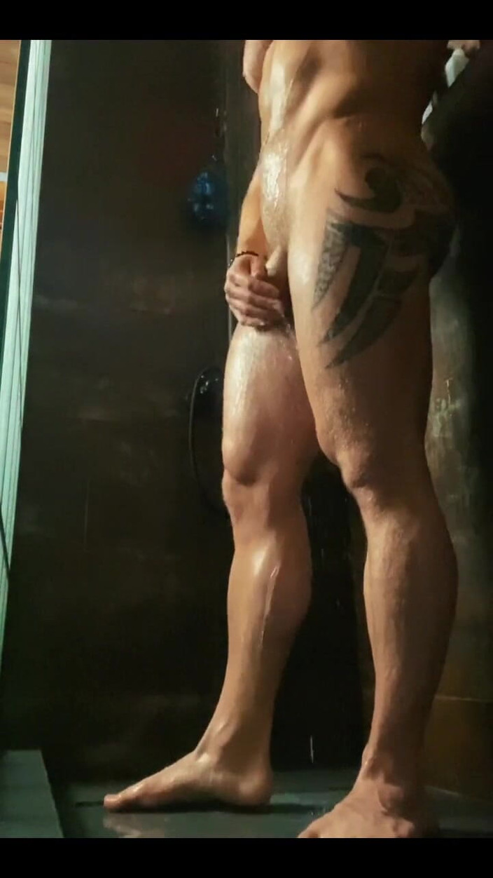 Leo Bayne: Petit plaisir du lundi matin après l’entraînement