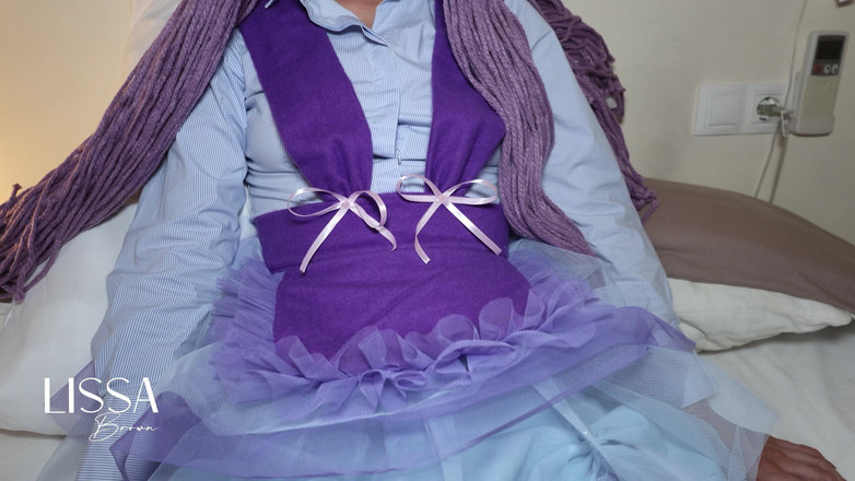 Lissa Brown: Kamu telah membeli boneka kain sperma baru untuk ranjangmu