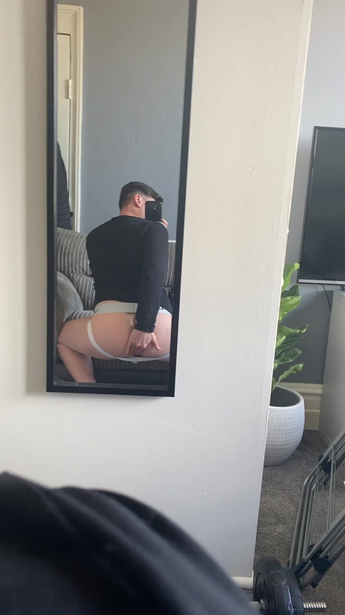 Tylercody: Wanita seksi dalam jock
