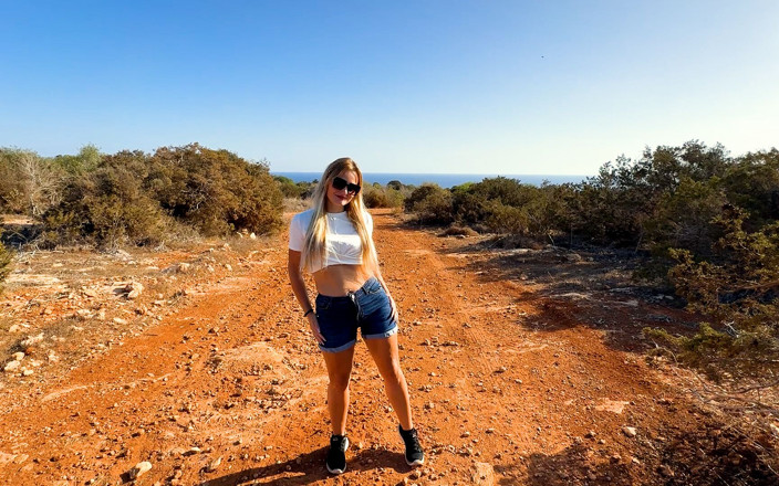 Lina Mila: Sperm Pussy Roadtrip?! 100 Private Car Slut!