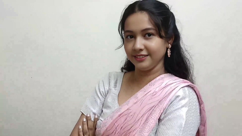 Apple Porn: PRAMUGARI HOT DESI DISETUBUHI OLEH PENUMPANG DENGAN SAREE