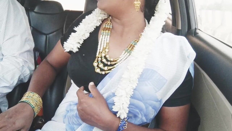 Telugu honey lips: E-2, vollständiges video, auto-sex, Telugu Dirtytalk, indische schöne sexy sari-hausfrau...