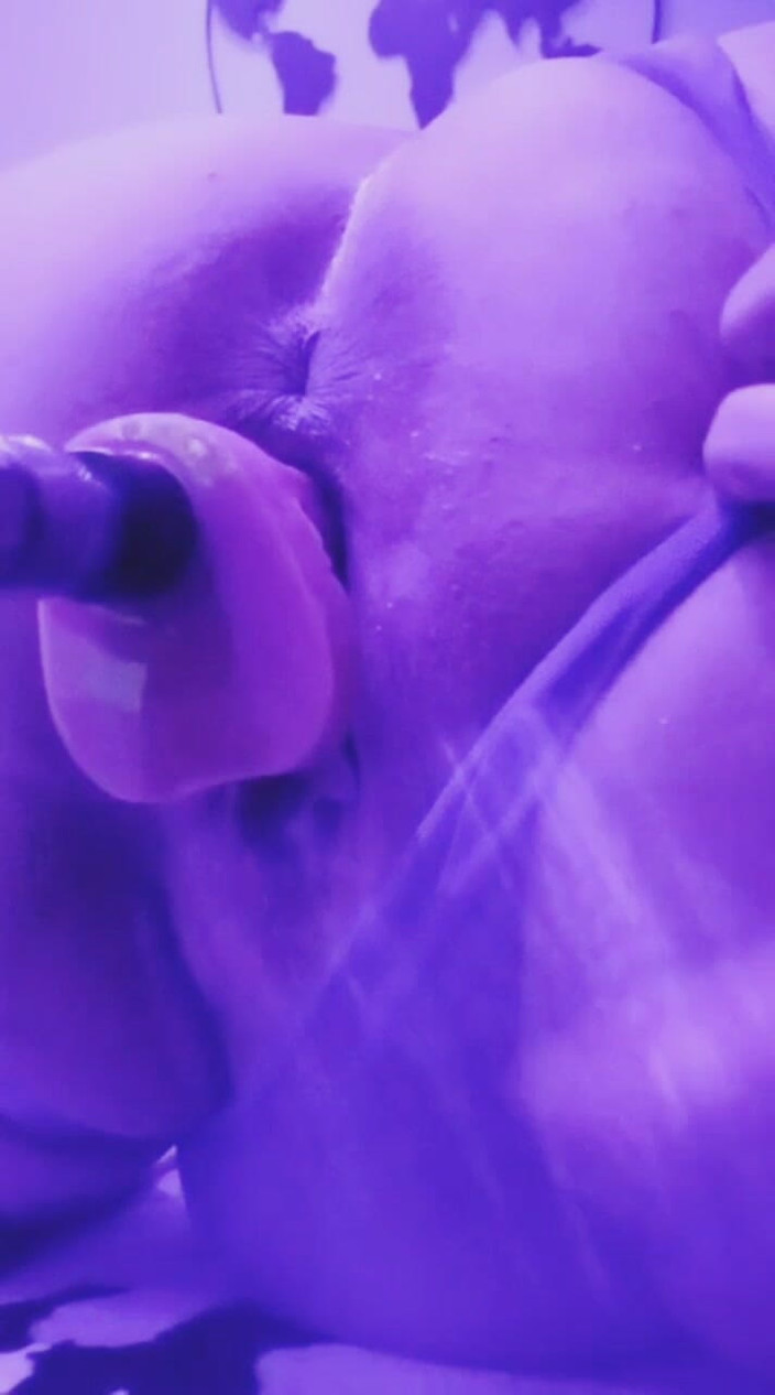 Lynettesub: मशीन से चूत गड़बड़