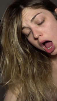 Keila dostala creampie a Steff chtěl spolknout moje sperma! Dvojitá kuřba
