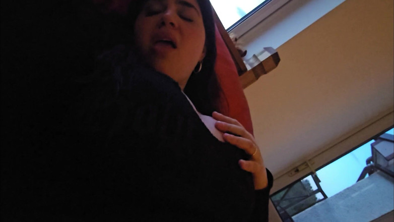 LuciaLatinaGomez: Quickie ringan rendah - blowjob, doggy, creampie &amp; menjolok