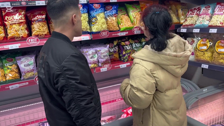 GiovanniXL: The Girl at the Supermarket Grabs My Dick and Ends...