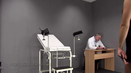 Spanking Server: Caprice pussy spank