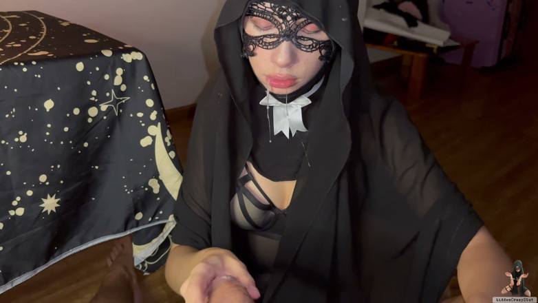 hiddenCrazySlut: Tarot Witch Reading Turns Into Extreme Sloppy Deepthroat Facefuck