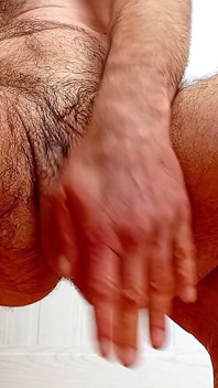 Nackt in Nahaufnahme Spiele Ich Mit Meinem Prostatavibrator, Meinen Füßen Und Meinem Hintern,