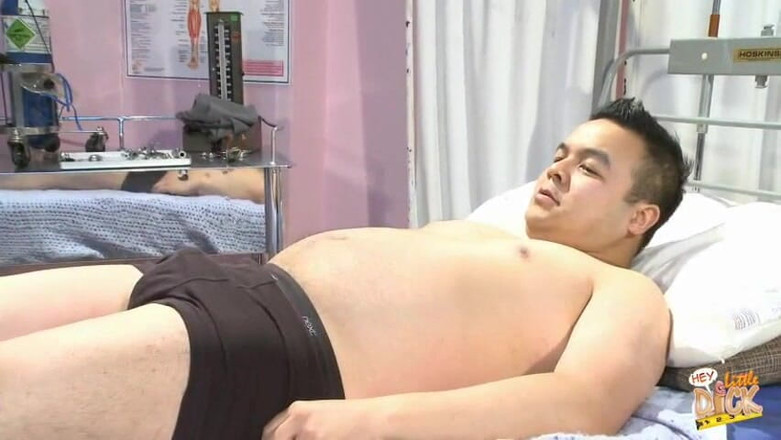 Little Dick Club: चेक अप