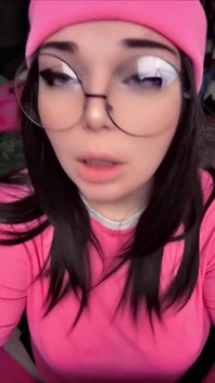 Meg Griffin jest zdesperowaną dziwką hodowlaną