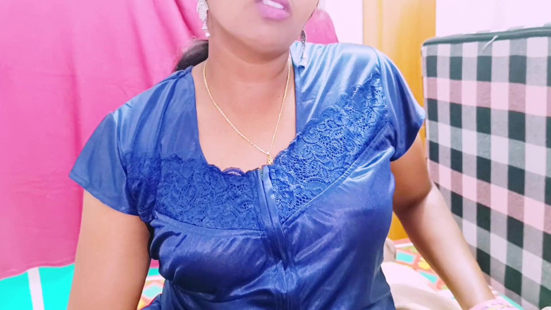 Telugu honey lips: Desi casalinga Che patrigno. Telugu dice osceni.