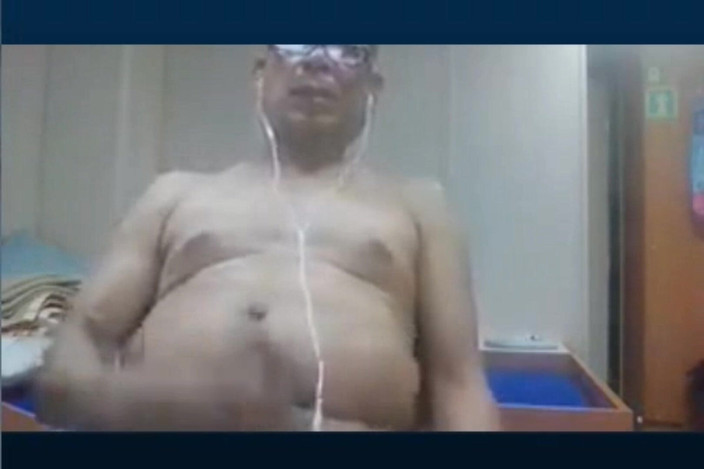 bobbylust17: Napalony ojczym