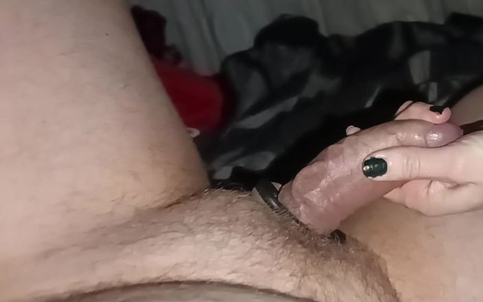 DemonLicks: 在我的继子上测试我的新玩具。