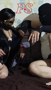 Desi bhabhi valentine sex kehle tief schwanz gelutscht hardcore mit abspritzen