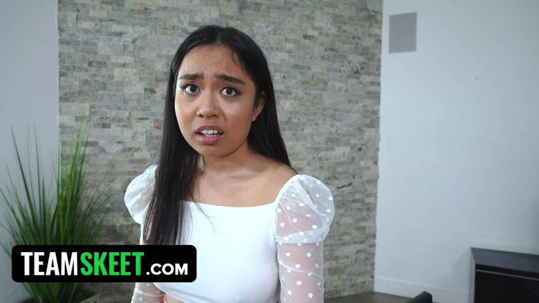 Team Skeet: Luna Mills, tetona está obsesionada con la carne cruda de...