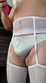 Neues Shein-Dessous-Set, weiches Nylon verursacht eine Erektion auf meiner Sissy, weiches und heißes Spermashot