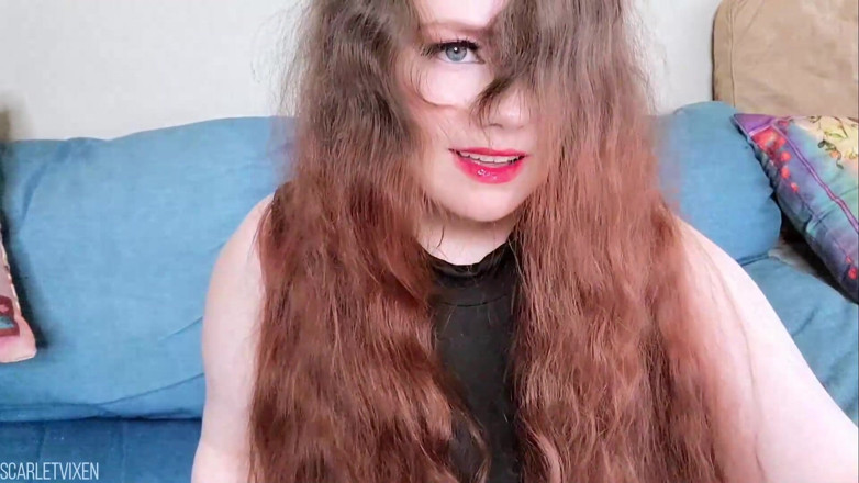 Scarlet Vixen: Headbanging i fetysz włosów zabawy