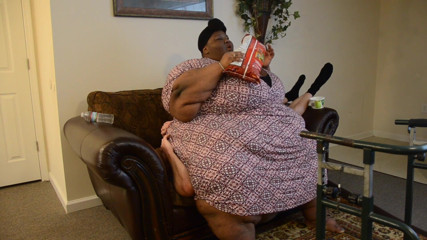 Full Weight Productions: Mz Fluff snacks on her human sofa