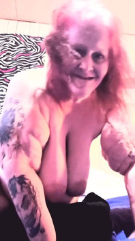 Honey Why Does My Pillow Smell Like Pussy?