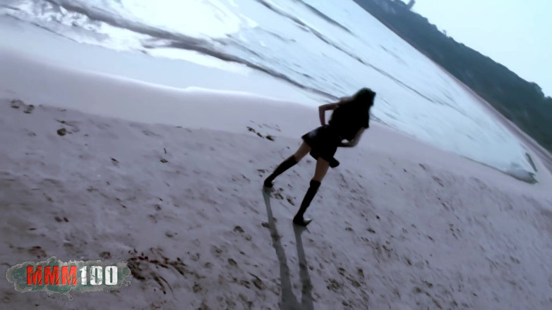 MMM100: Alys Rebel: फिल्म की 16 तस्वीरें बना रही हैं