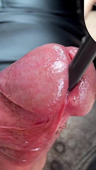 Instructievideo voor tedere dilatatie van de mannelijke plasbuis - vrouwelijke pov