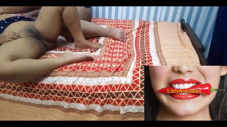 Hotty Jiya Sharmaa: デジ・ラバーズ