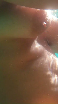 Kinky Couple - Curvy Big Ass Sardinia Beach