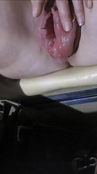 Pomp Pee 2 Cam