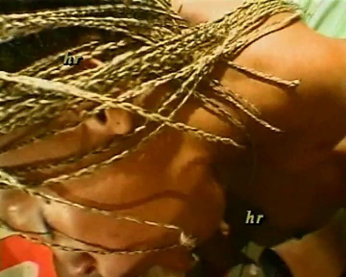 Hans Rolly: Skandální video z 90. let s italskými ženami v domácnosti # 8