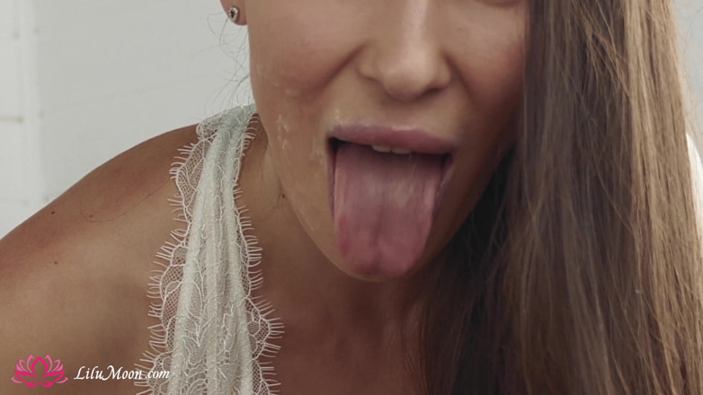 Lilu Moon: Hot Minx Anal Hard Fucks and Deepthroats with Neighbor Instead...