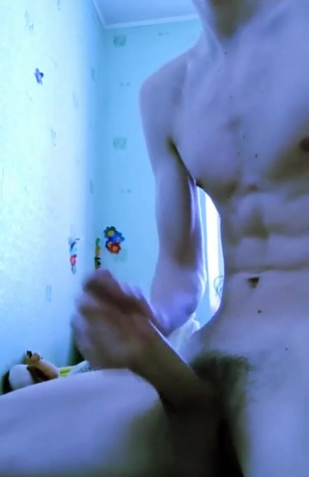 qaz11: handjob on camera-9