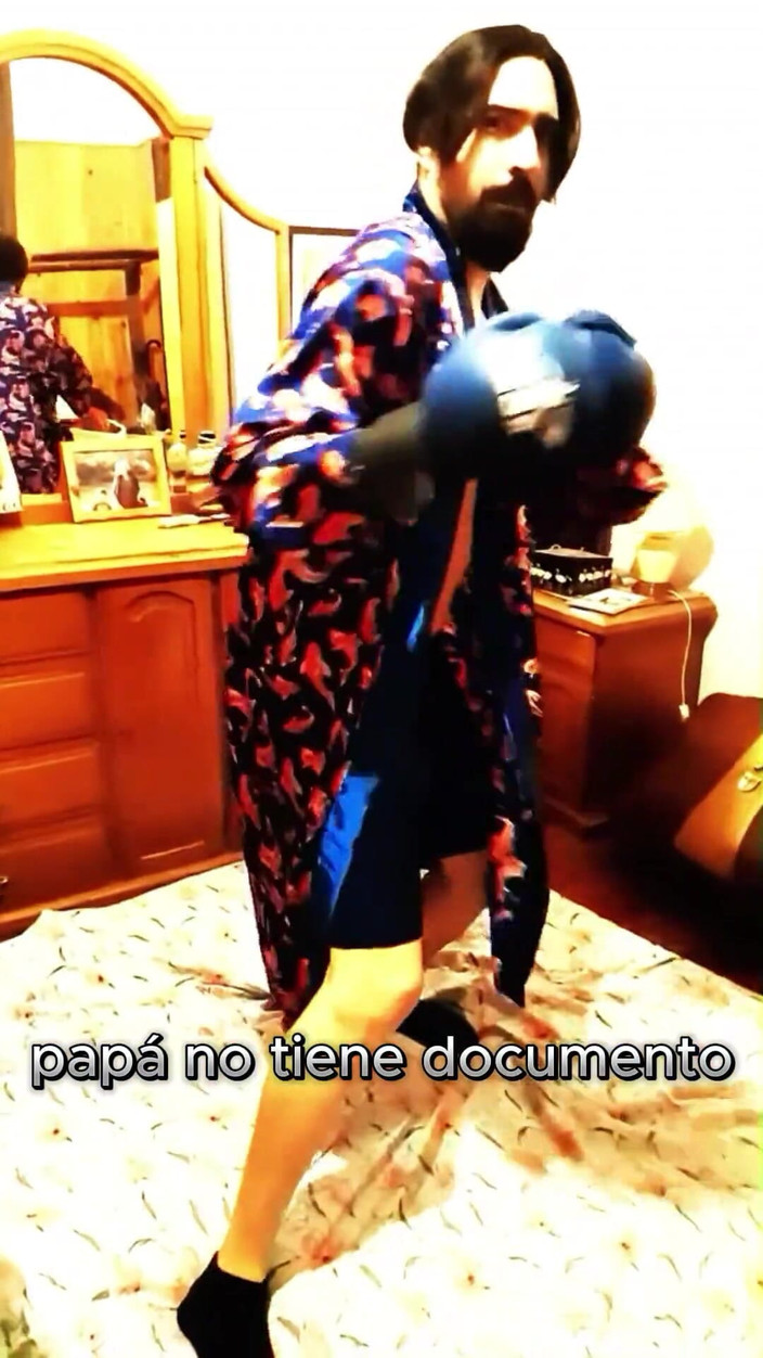 Eddie Queens: たくさんの喧嘩!!!!たくさんのクソ!!!!!!!
