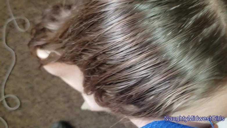 NaughtyMidwestGirls: Lainna white - rauchenden blowjob pOV