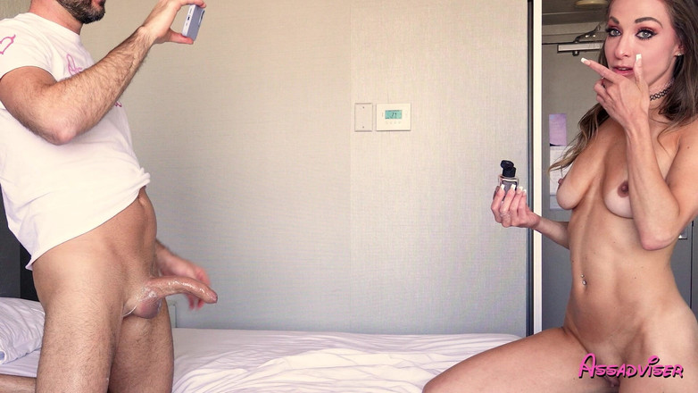 Assadviser: Plná hardcore anální scéna s Alexis James