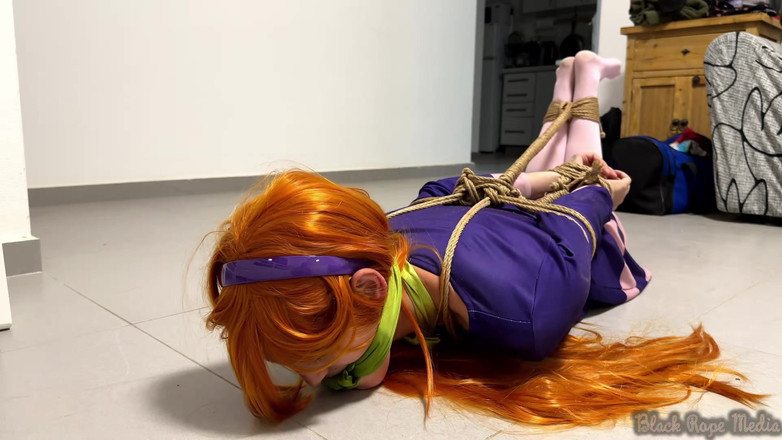Miriam Slave: La damigella legata daphne blake