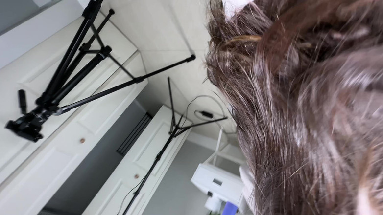 J-Mac: Linda gordita Dani Valentina follada por un gran facial