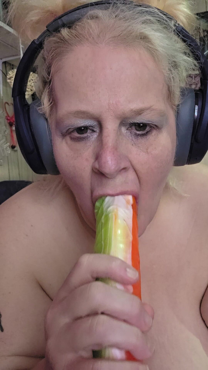 HerculesnVENUS: Stora pipor munkavlade i munnen på denna hora Hag