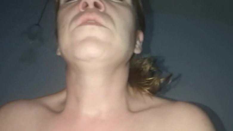 sweet-mel: Kocası işe gidiyor bak ne oldu