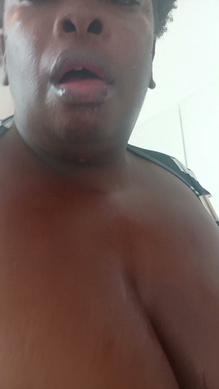 Adult-vids: I Would Like