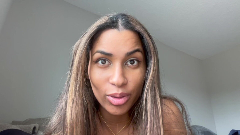 Mya Mula Goddess: Jsi můj spit cup whiteboi