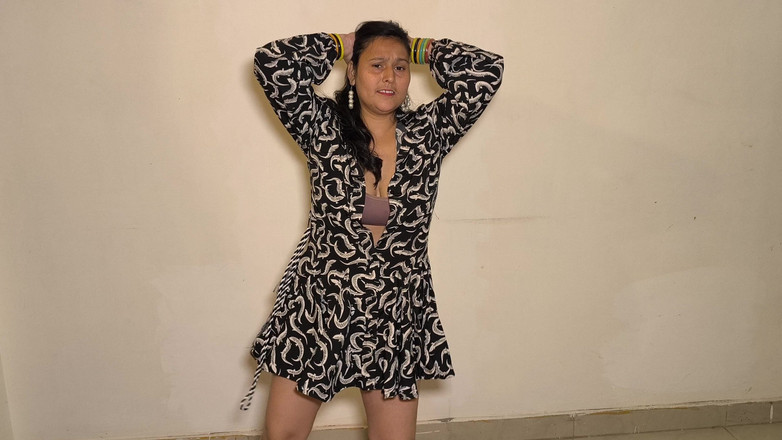 Puja555: 德西 bhojpuri 裸舞