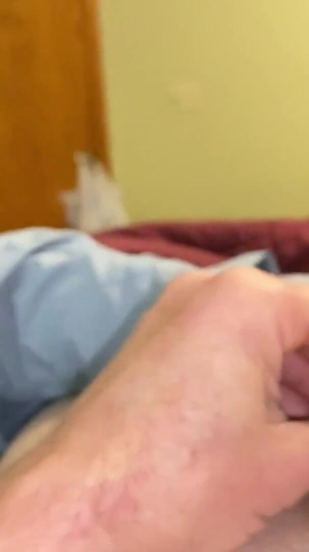 Jacking off in Bed (Dano)