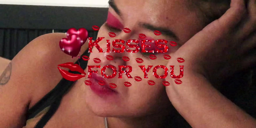 ToXxXiicBarbiie: Xhamsterlive: จูบให้คุณจากบาร์บี้