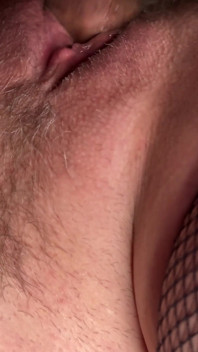 โคลสอัพยิงน้ําเงี่ยนหีแสนอร่อย