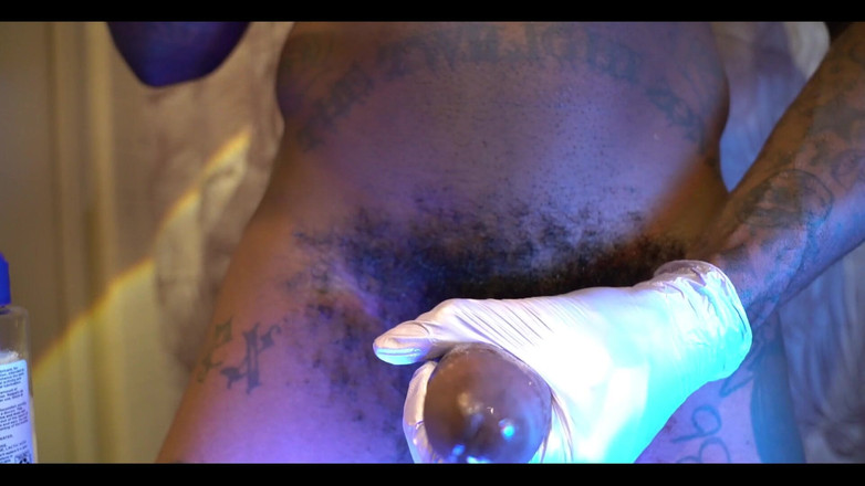 Hallelujah Johnson: Bbc tôn thờ Hallelujah Johnson (baby too night)