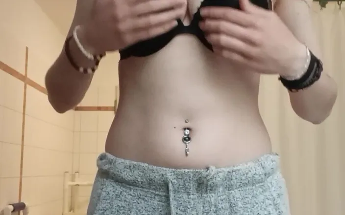 LalablaBla1: She Gets Naked