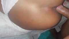 anal_queen_amateur: 横に置いて、こうやって彼女は大好きだ、俺のチンポが奥まで入るのを待って、これは敬意を表して!