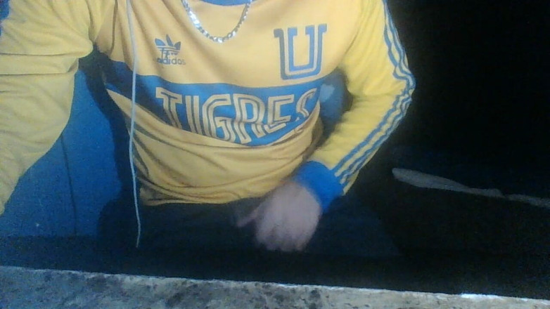 AlexAlejandro13: в кріслі